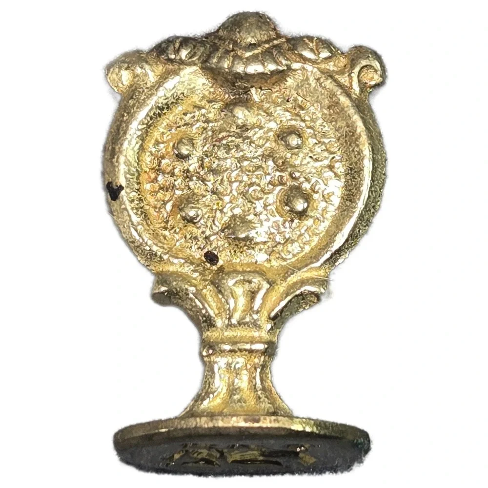 Vintage Italy Gold Tone Dragon Wax Seal Stamp Heraldic Crest Ornate Handle 1.5in